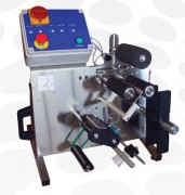 New Semiautomatic labeler for round and square bottles EKO 10