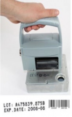 Hand-held ink jet printer for 6 line printing