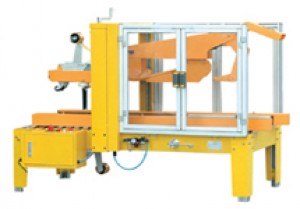 Automatic case sealing machine for standard sized carton boxes for automatic sealing