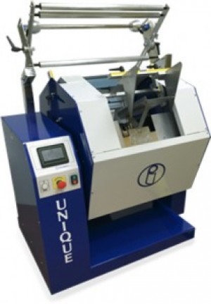 A medium-high range semi automatic Flow Pack machine