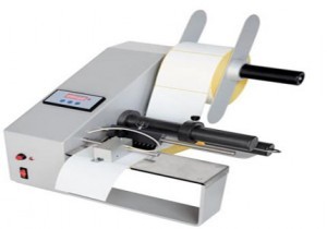 Label dispenser for max width 20 cm